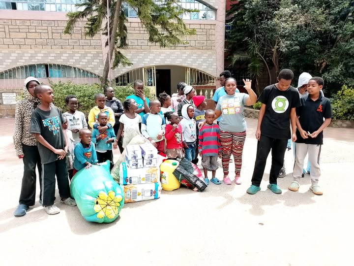 A smaller donation moment at the centre